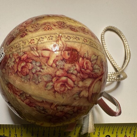 5 Paper Decoupage Christmas Ornaments Floral/Goose - Picture 6 of 9